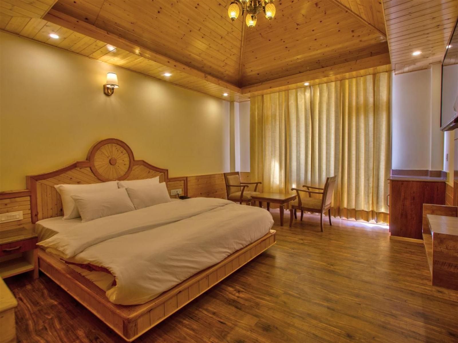 Golden Peak Manali Hotel - Manali (Himachal Pradesh) — Photos 3